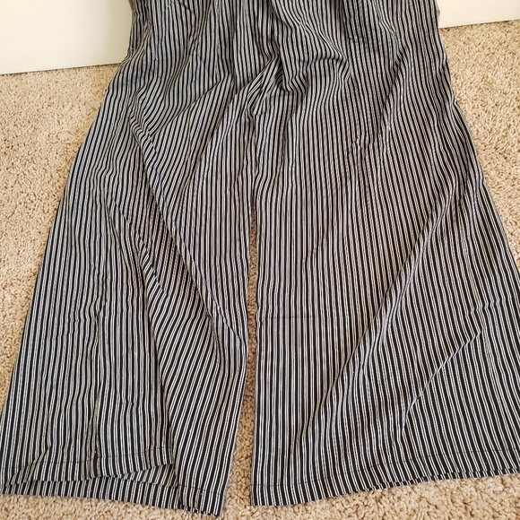 Jumpsuits - Picture 5 of 5